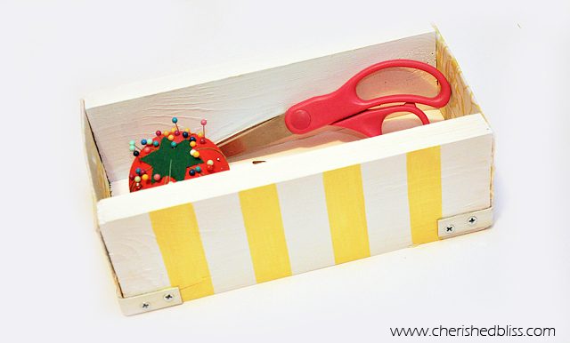 Desk Caddy using recycled materials via cherishedbliss.com #recycle