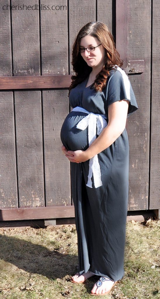 Very Easy Maternity Maxi Dress Tutorial via Cherishedbliss.com