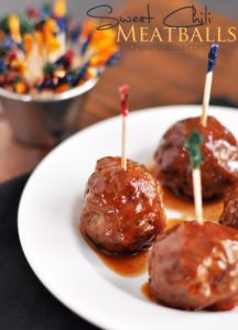 Enjoy these Sweet Chili Meatballs as the perfect appetizer!