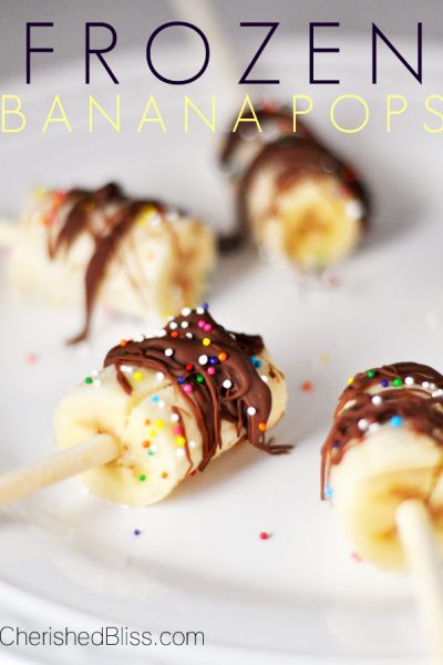 Frozen Banana Pops - a fun little treat for your little ones!