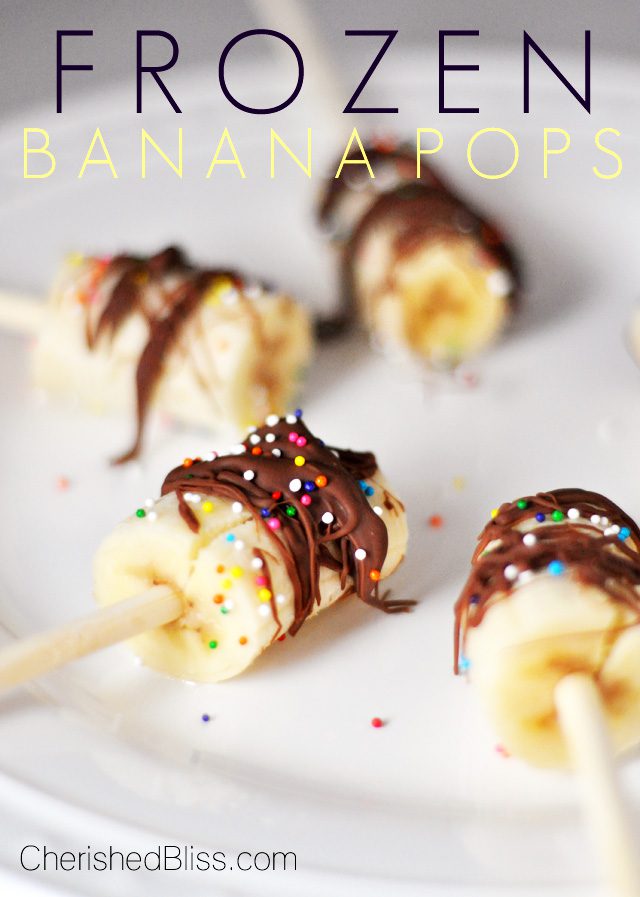 Frozen Banana Pops - a fun little treat for your little ones! 
