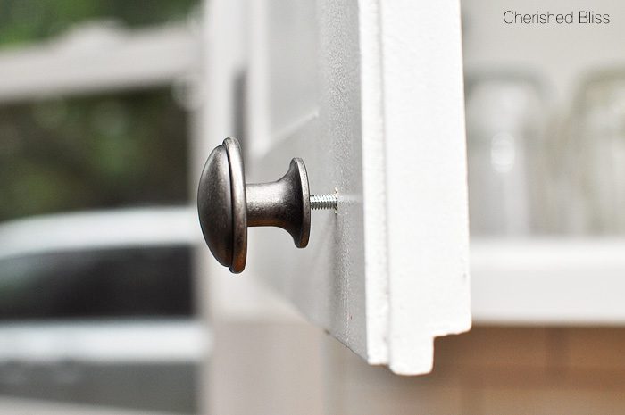 Tired of uneven cabinet knobs?? How to Install Cabinet Hardware Perfectly Straight - the easy way