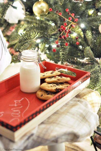 Make this easy Santa Cookie Tray to keep Santa's cookies and milk safe and sound!