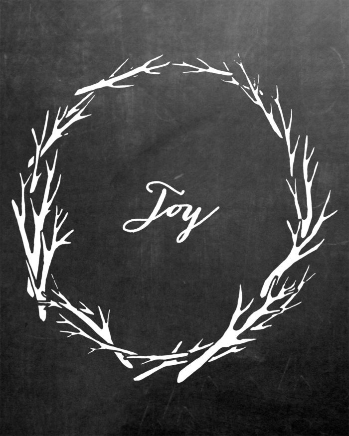 Enjoy these Free Christmas Chalkboard Printables. Perfect for any decor! 