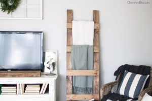 Learn how to make a DIY Blanket Ladder. With this simple tutorial and only 3 basic tools you can save space while neatly storing your blankets.