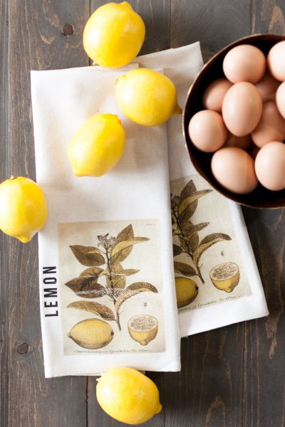 Welcome Spring into your Kitchen with this easy to make DIY Lemon Kitchen Towel Tutorial. This would make an adorable housewarming gift or maybe just keep it for yourself! 