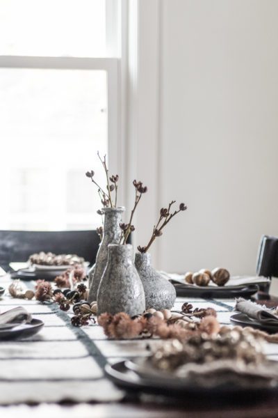 Enjoy a cozy yet Modern, Natural Fall Tablescape for your holiday family meals with a few natural elements and a simple centerpiece.