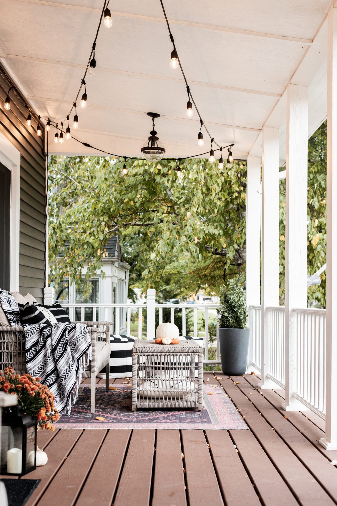 Easy Fall Porch Decor Ideas Anyone Can Do - Cherished Bliss