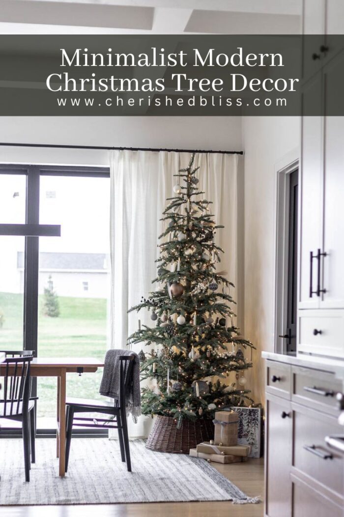 Christmas Decor Ideas in the dining room, modern airy tree. 