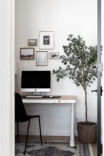 Choosing a Standing Desk for my Home Office